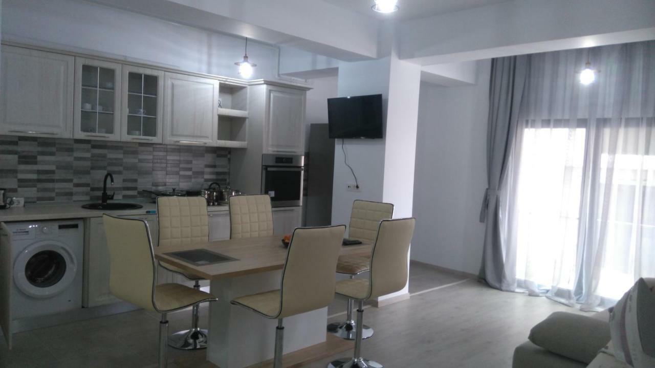 Mamaia-Sat Apartment Нэводари Экстерьер фото